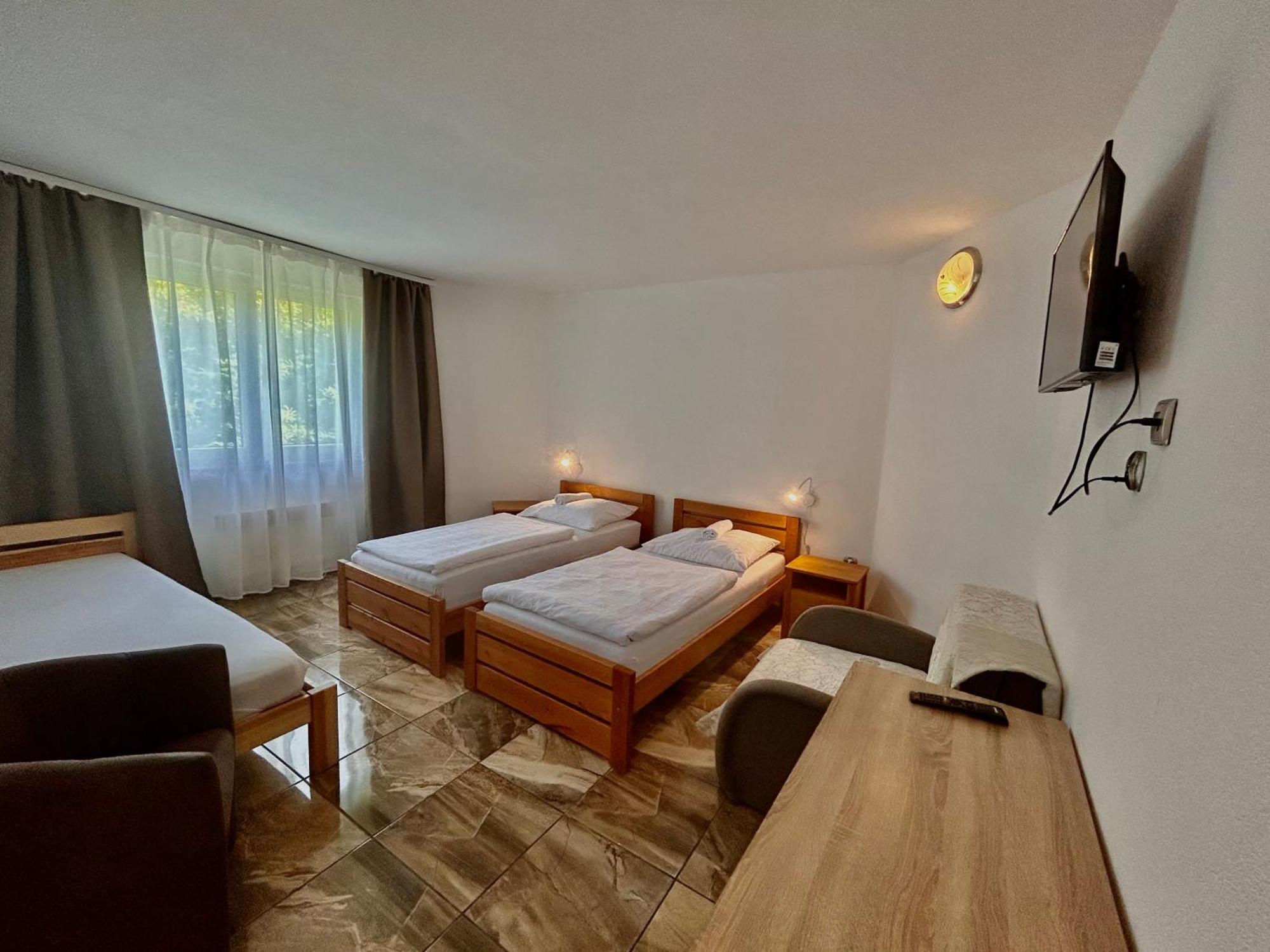 Luxor Otel Havířov Dış mekan fotoğraf