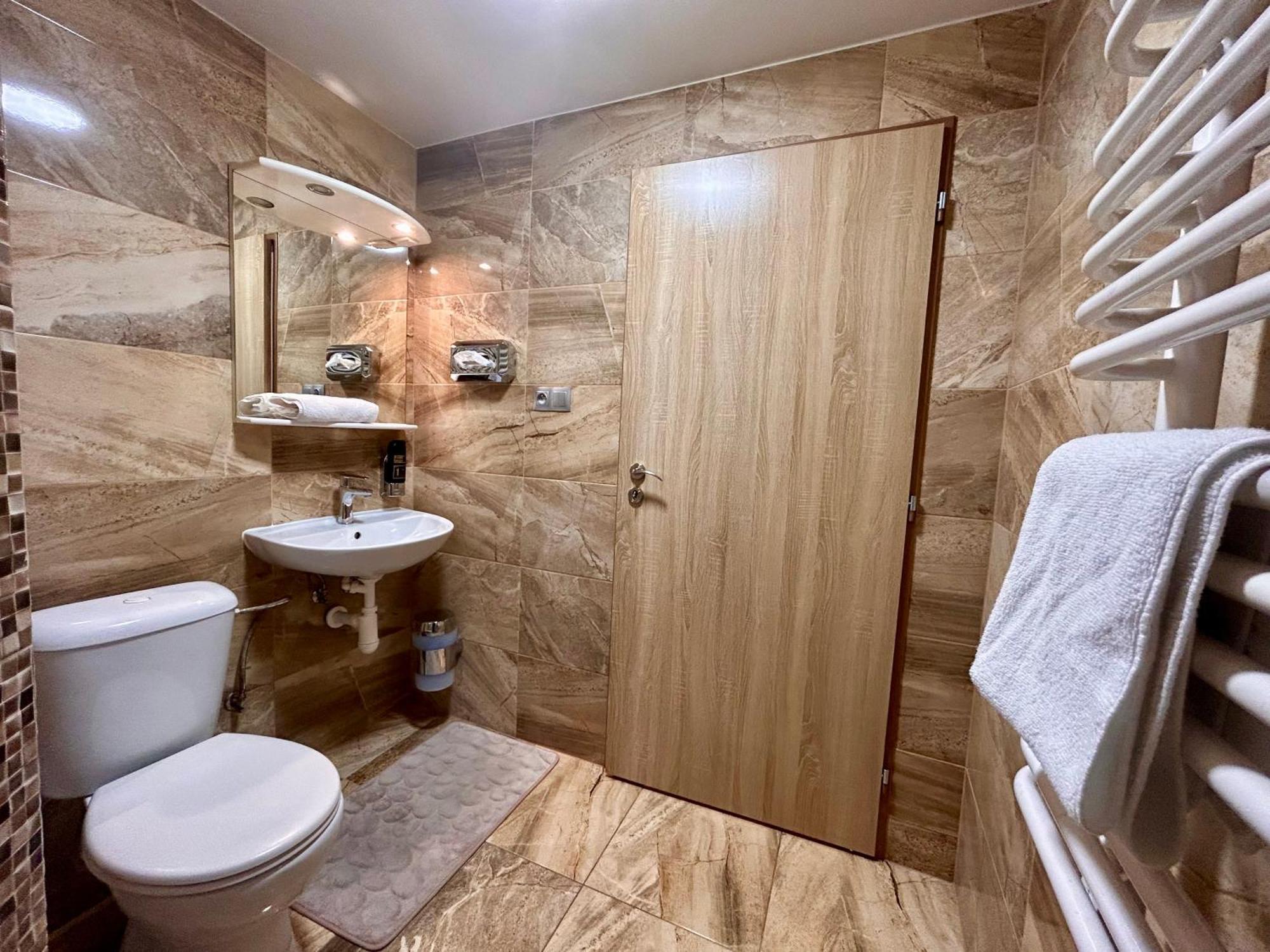 Luxor Otel Havířov Dış mekan fotoğraf